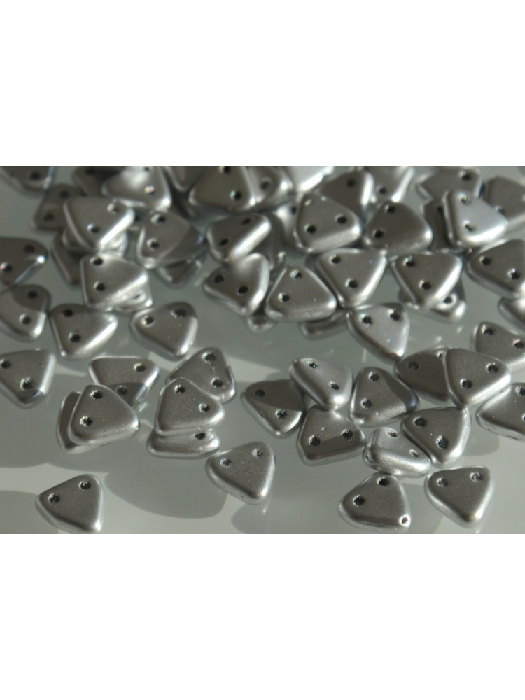 Triangle  Matte Metallic Silver 6mm, 10g.