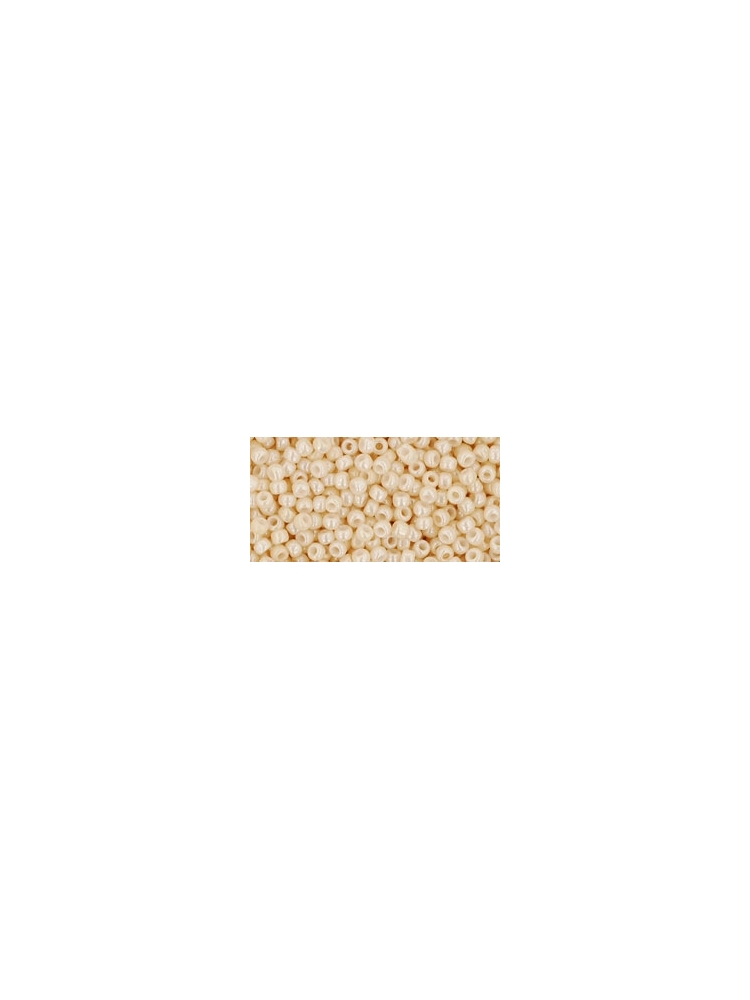 TOHO Opaque-Lustered Lt Beige 11/0, 10g.