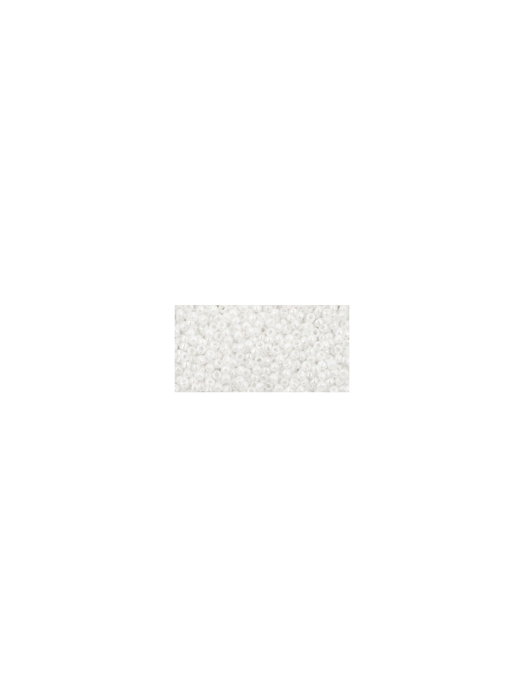 TR-15-121 TOHO biseris neskaidrus, blizgus, baltas (Opaque-Lustered White) 15/0 5g.