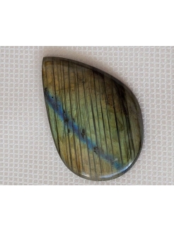 Labradorite cab.